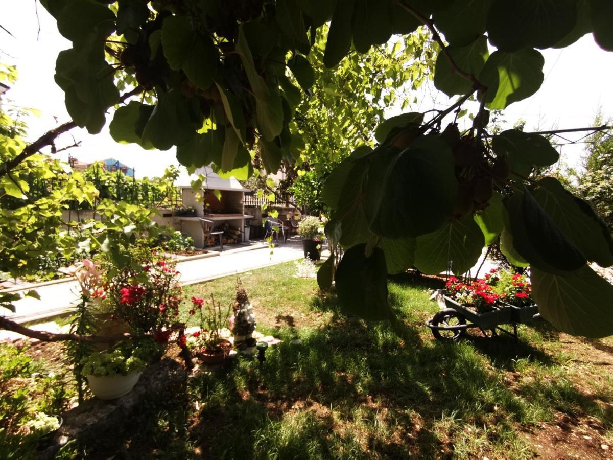 Apartment D & N Kaštela Εξωτερικό φωτογραφία