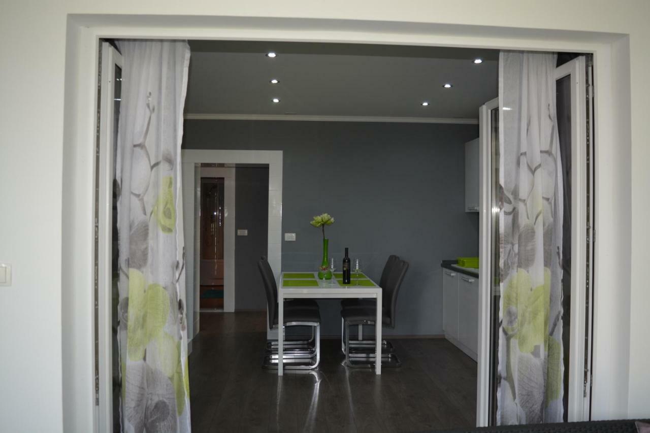 Apartment D & N Kaštela Εξωτερικό φωτογραφία